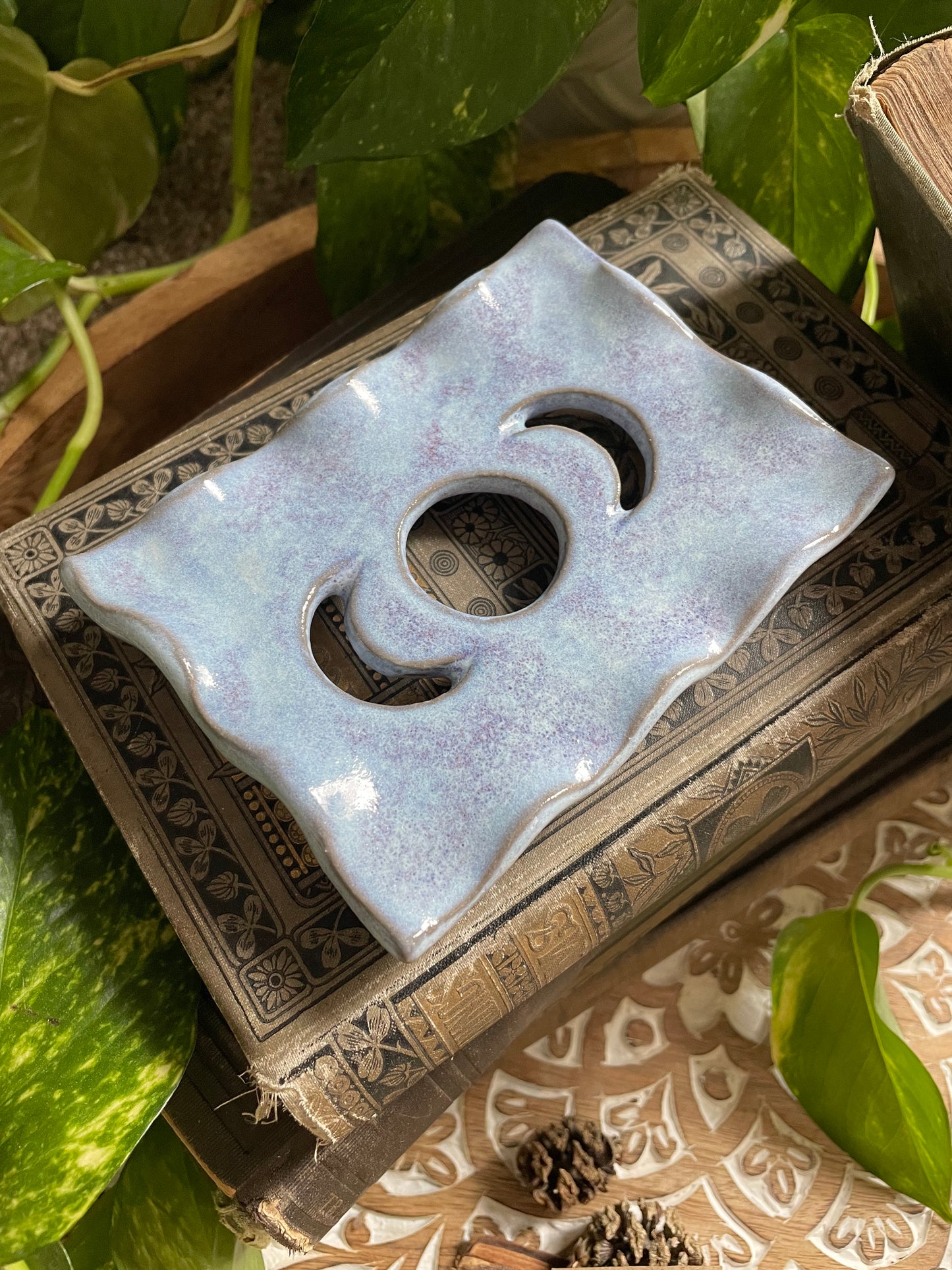 Lavender Mist Moon Soap Dish