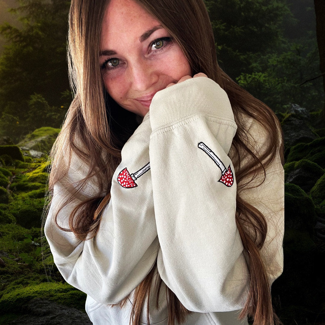Mystical Mushroom Sweatshirt – Embroidered Cozywear for Plant Girls & Moon Witches