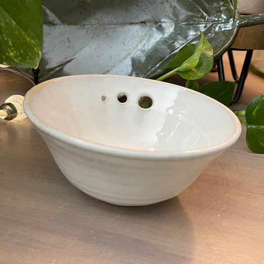 White Handmade Herb Stripper Bowl – With Garlic Grater & 3 Hole Sizes