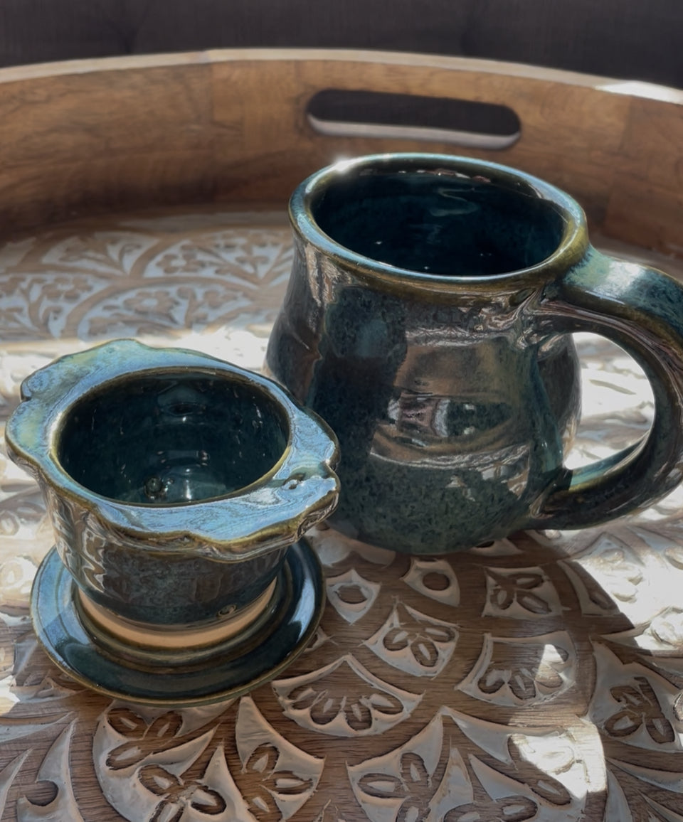 Moss Green Teacup Set with Ceramic Tea Strainer and Lid